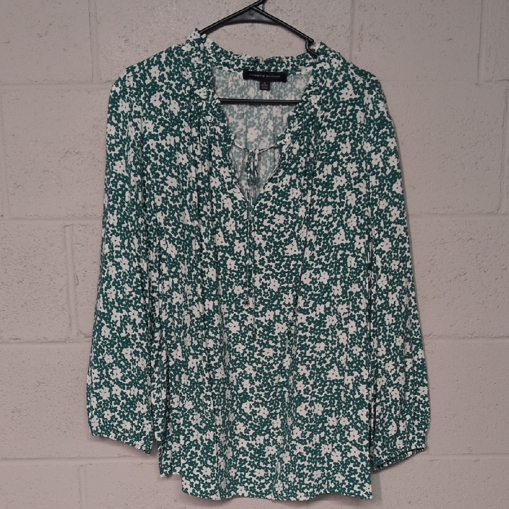 Tommy Hilfiger Women's Plus Size Ruffle Neck Peasant Top Floral 1X NWOT - Picture 2 of 7
